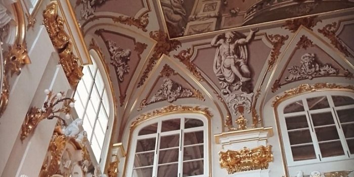 768x1280 museum-wallpaper | Tumblr