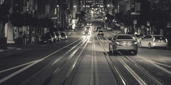 2508x1672 3003131 black and white, cars, city, dark, lights, night, san