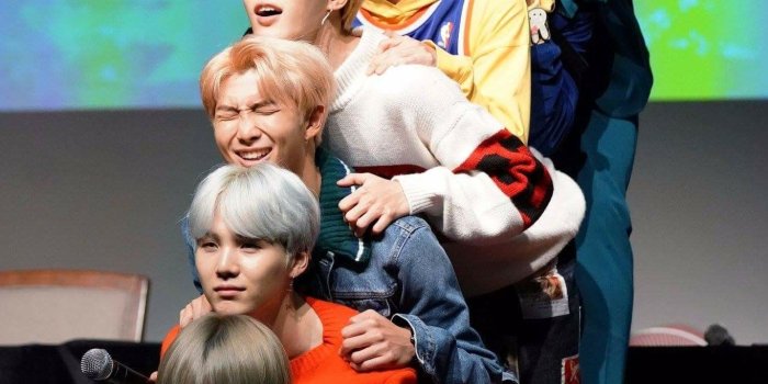 1365x2048 Bts, Nu'est, Seventeen, K - Bts Late Late Show Free Wallpaper