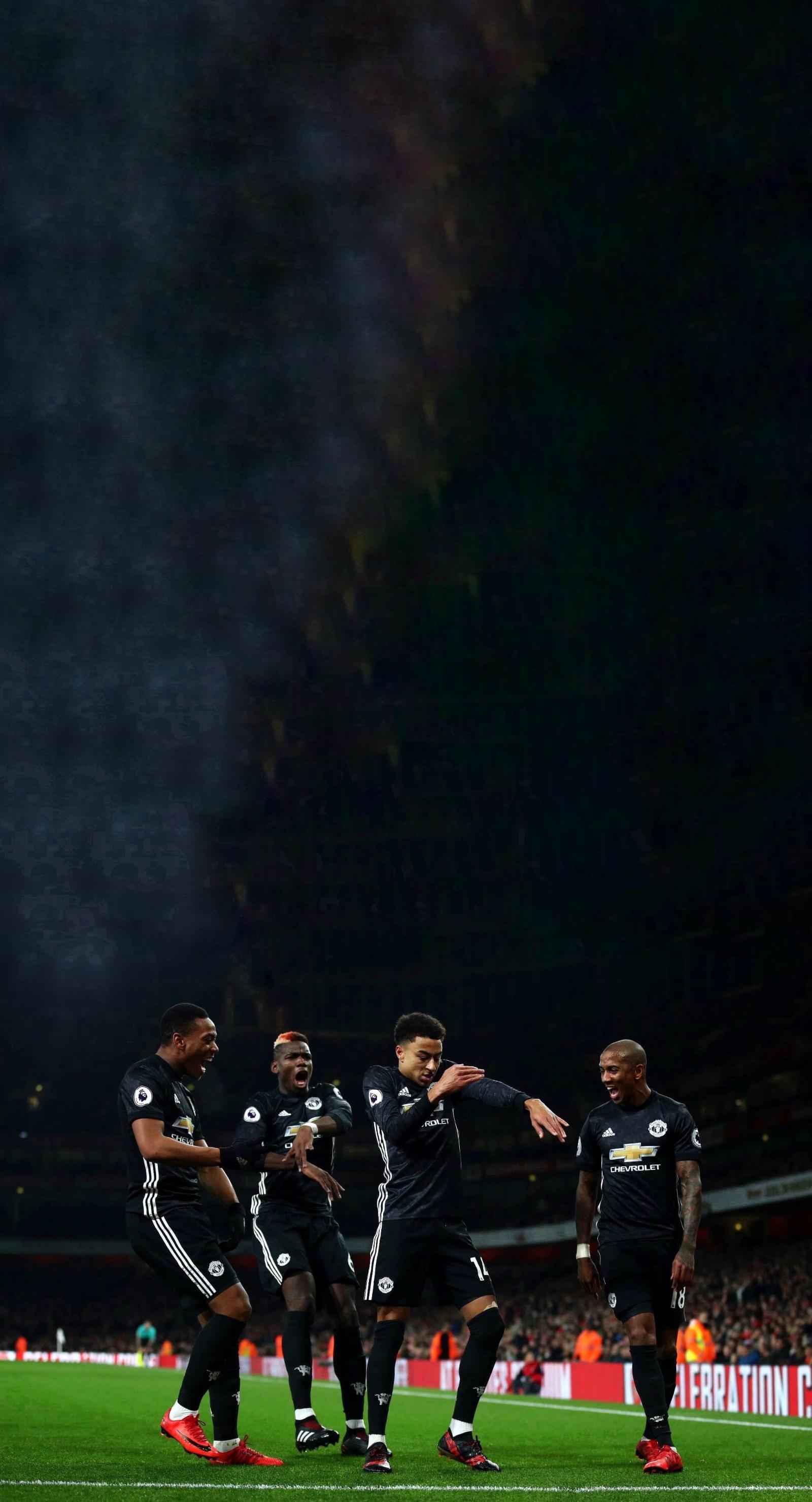 2047x3785 As requested, wallpaper of Lingard celebrating with Pogba, Young and