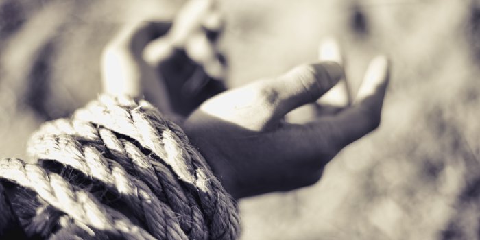 5616x3744 Christians persecution is real but Muslims are NOT to blame