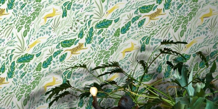 780x1058 PERSECUTION - LIGHT