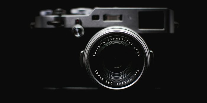 2048x1152 Best Travel Camera of 2018: The unmistakable Fujifilm X100F
