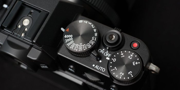 1200x800 Review: Fujifilm X-T10 - Admiring Light