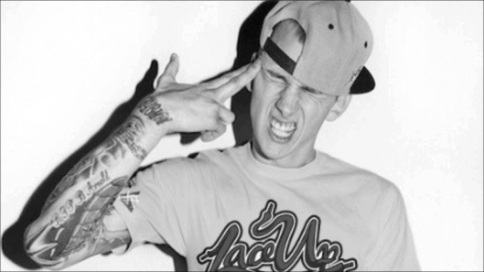 1920x1080 Machine Gun Kelly Wallpapers