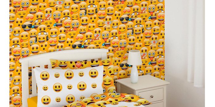 1404x1764 Emoji Wallpaper