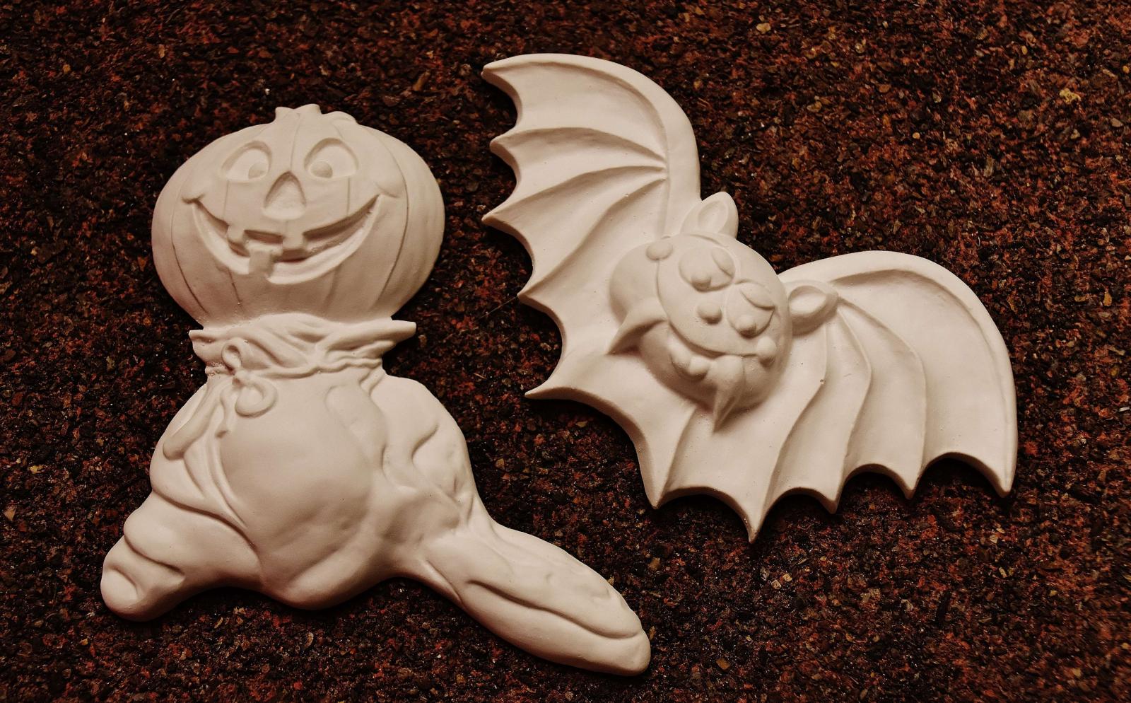 3840x2386 3115465 autumn, bat, blank, cast, cute, fig, ghost, gypsum