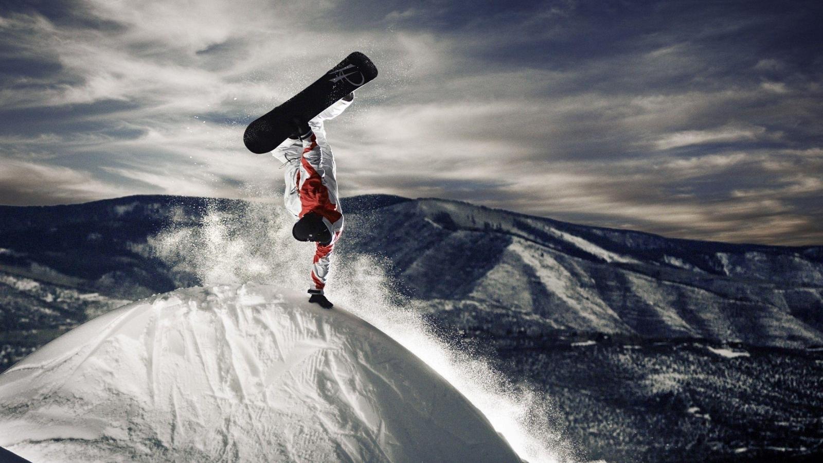 2560x1440 Snowboarding Wallpapers HD