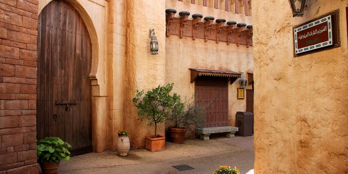 2560x1440 Morocco: Little details of the Morocco Pavilion at Epcot.