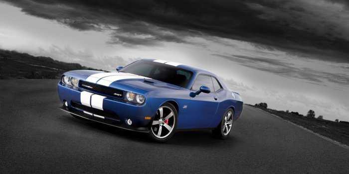 2560x1600 Dodge Challenger SRT8 Photo ❤ 4K HD Desktop Wallpaper for • Dual
