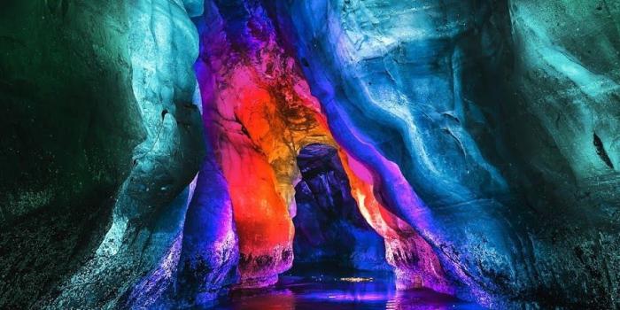 900x1600 Colorful cave | Beautiful Wallpaper | Iphone wallpaper, Cellphone
