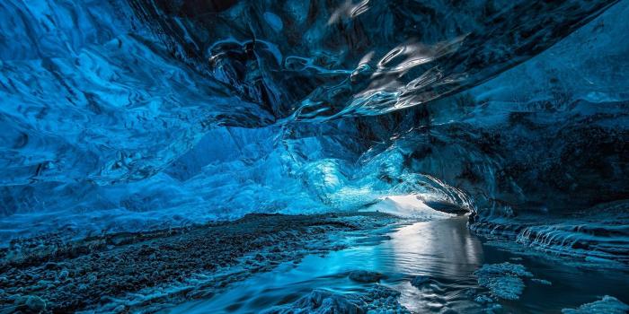 2560x1600 40+ Winter Cave Wallpapers - Download at WallpaperBro