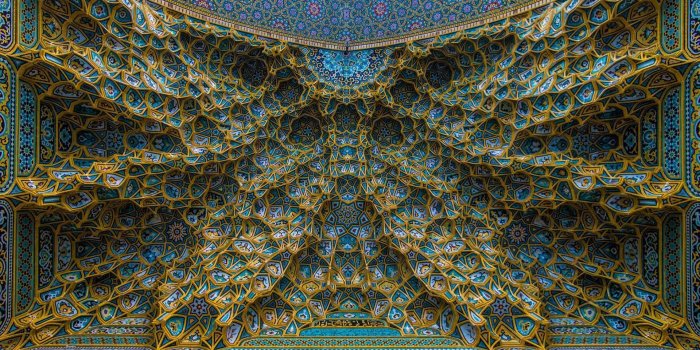 1920x1080 Ceiling of the Sayeda Fatima Al-Masouma Shrine in Iran HD wallpaper