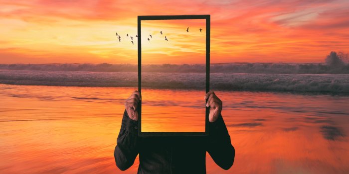 3840x2400 Download wallpaper 3840x2400 mirror, sea, photoshop, sunset