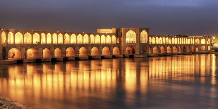 2560x1706 2984735 khaju bridge night iran lights river photography