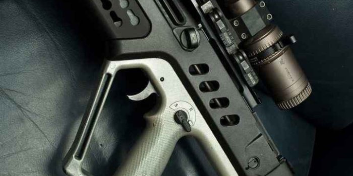 720x1280 Gun wallpaper Images Thâkúr Ľâvîšh - ShareChat - Funny, Romantic