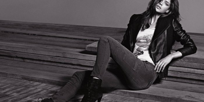 1920x1200 women, Monochrome, High heels, Jeans, Stiletto HD Wallpapers