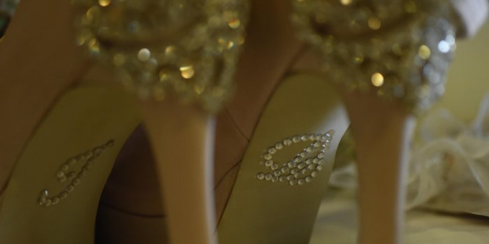 3200x2400 Personalized wedding stiletto heel HD wallpaper download