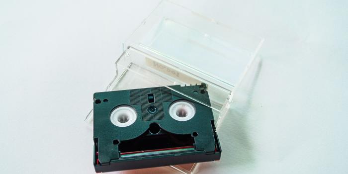 3200x2400 Black and Gray Cassette Tape With Case · Free Stock Photo