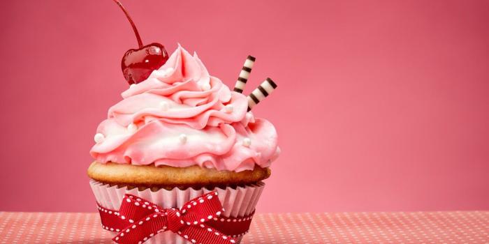1332x850 Wallpaper bow, cake, cream, Happy Birthday, pink, sweet, cupcake