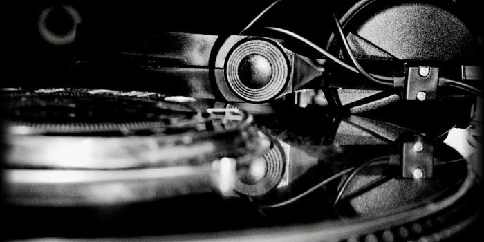 1024x768 Dj Turntables Wallpaper (30 + Background Pictures)