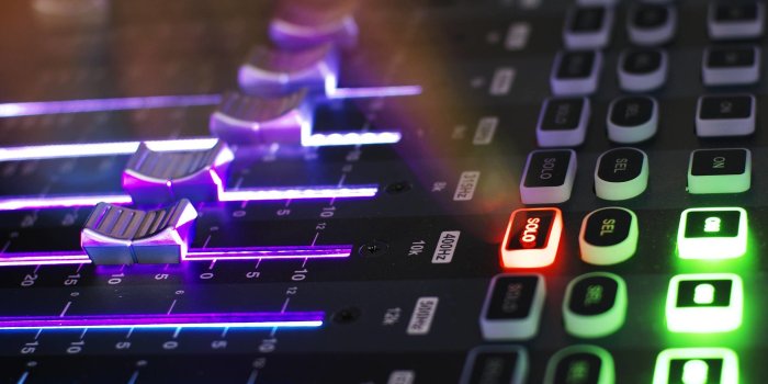 2560x1536 66+ Synthesizer Wallpapers on WallpaperPlay