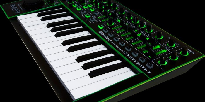 2160x1443 Roland - SYSTEM-1 | PLUG-OUT Synthesizer