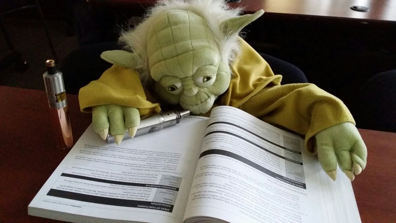 1599x899 Yoda Even Vapes lmao!1 #vapelife | VAPE TALK GROUP BOARD | Vape