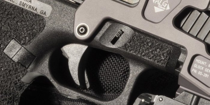 1080x1920 Glock 17 self-loading gun, weapon 1080x1920 iPhone 8/7/6/6S Plus