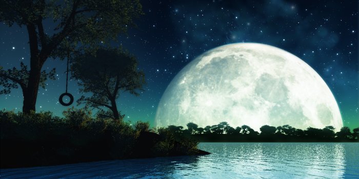 1280x800 Beautiful Romantic Moonlight Wallpapers