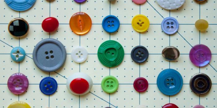 1024x768 crafty desktop wallpapers: vintage buttons - Fluffyland Craft