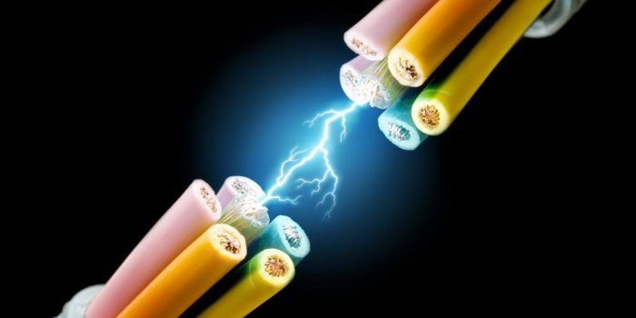 1024x768 Electricity wallpaper