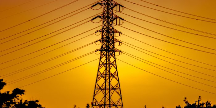 3200x2400 Electric Energy ❤ 4K HD Desktop Wallpaper for • Dual Monitor