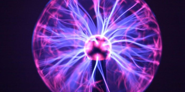 1024x768 48+] Tesla Coil Wallpaper on WallpaperSafari