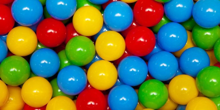 1244x700 Plastic colored balls wallpaper | 1920x1080 | 606321 | WallpaperUP