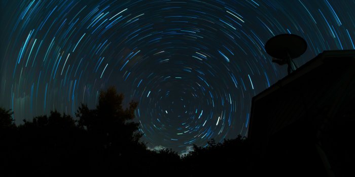 5120x2880 Wallpaper Weekends: Night Sky Time-Lapse for Mac, iPad, iPhone, and