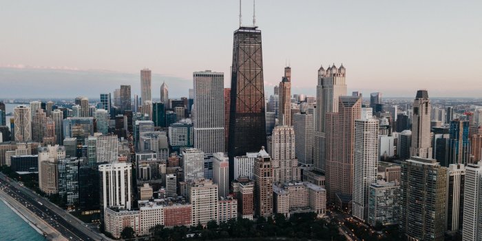 2560x1440 Download 2560x1440 Usa, Chicago, Skyscrapers, Buildings, Water