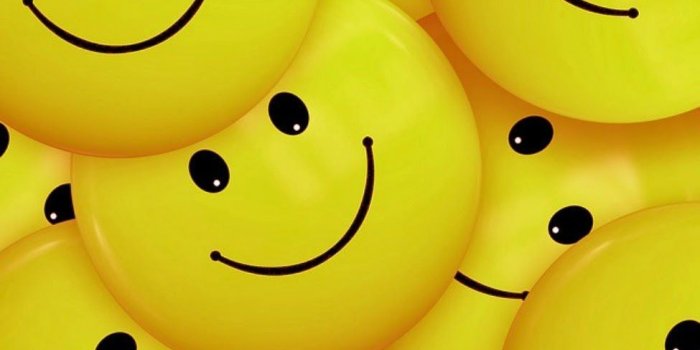 975x972 cute smiley wallpapers for mobile images (33) - HD Wallpapers Buzz
