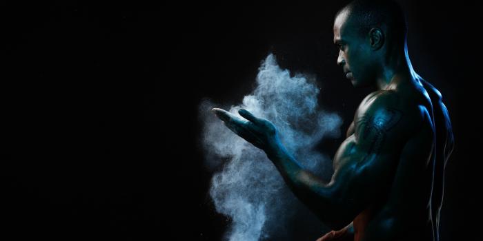 3840x2160 Wallpaper Man, muscle, smoke, black background 3840x2160 UHD 4K