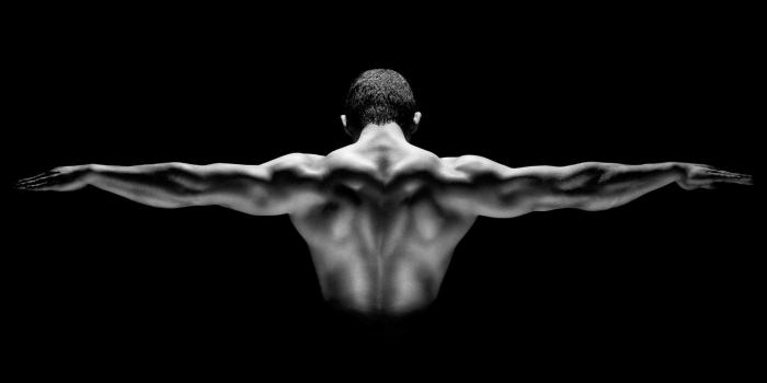 1920x1200 Wallpaper Man muscular show, back view, black background 1920x1200