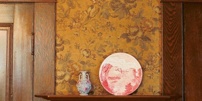 1021x1447 Wallpaper, 1901–1945 | 1945 colonial brick home | Craftsman dining