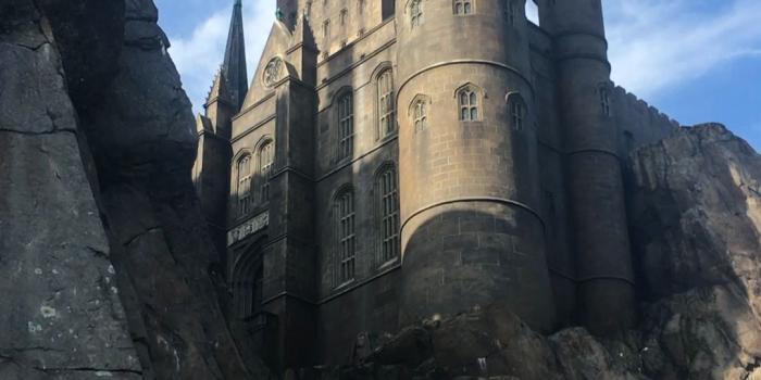 1080x1920 7 Ways to Enjoy the Wizarding World of Harry Potter Hogsmeade