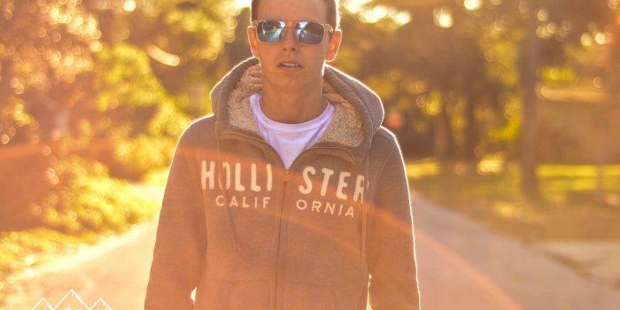 3323x2209 Hollister Wallpaper (68+) - Free Download | Techpresentations
