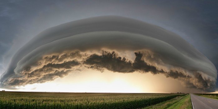 1920x1080 Gross cloud over the city of Kearney, Nebraska wallpapers and images