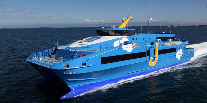 2624x1678 catamaran HD Wallpaper | Background Image | 2624x1678 | ID:253197