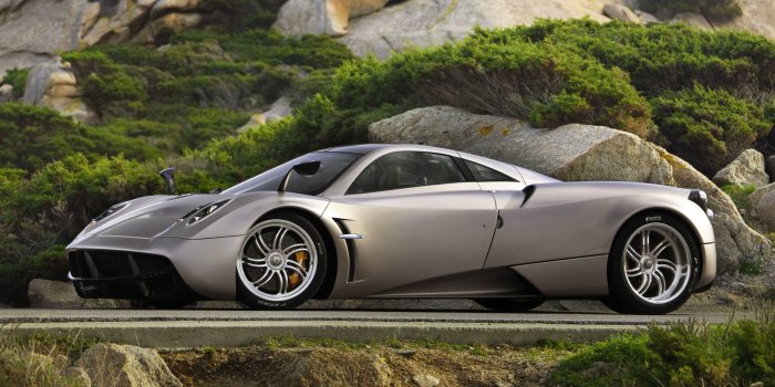 2560x1600 Pagani Huayra Wallpapers