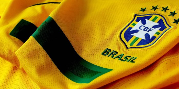2560x1600 Brazil Soccer Wallpapers