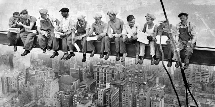 1920x1200 retro, grayscale, skyscrapers, worker, construction :: Wallpapers