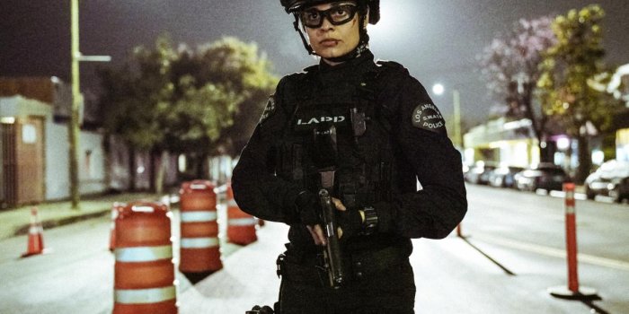 1200x857 Lina Esco images Lina Esco as Chris Alonso in SWAT - Patrol HD fond