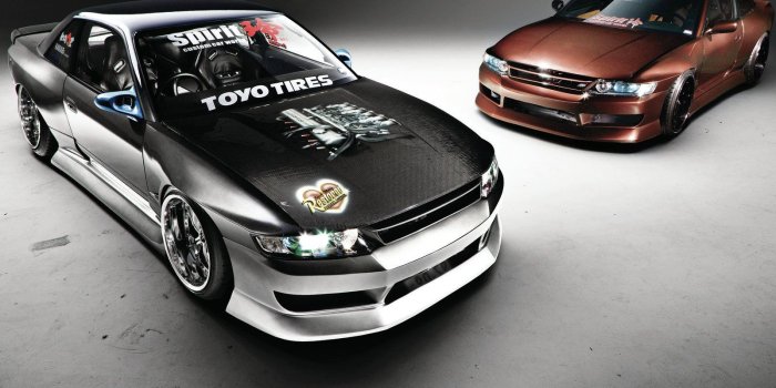 1600x1200 1991 Nissan 240SX and 1991 Nissan Silvia - East Meets West Photo